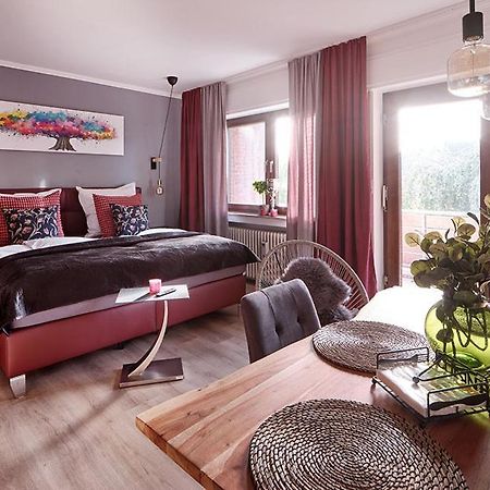 Katarinas House Mit 2 Fewo Stilvoll, Gemuetlich & Zentral Boxspringbett, Parkplatz, Balkon Oder Garten Moers Dış mekan fotoğraf